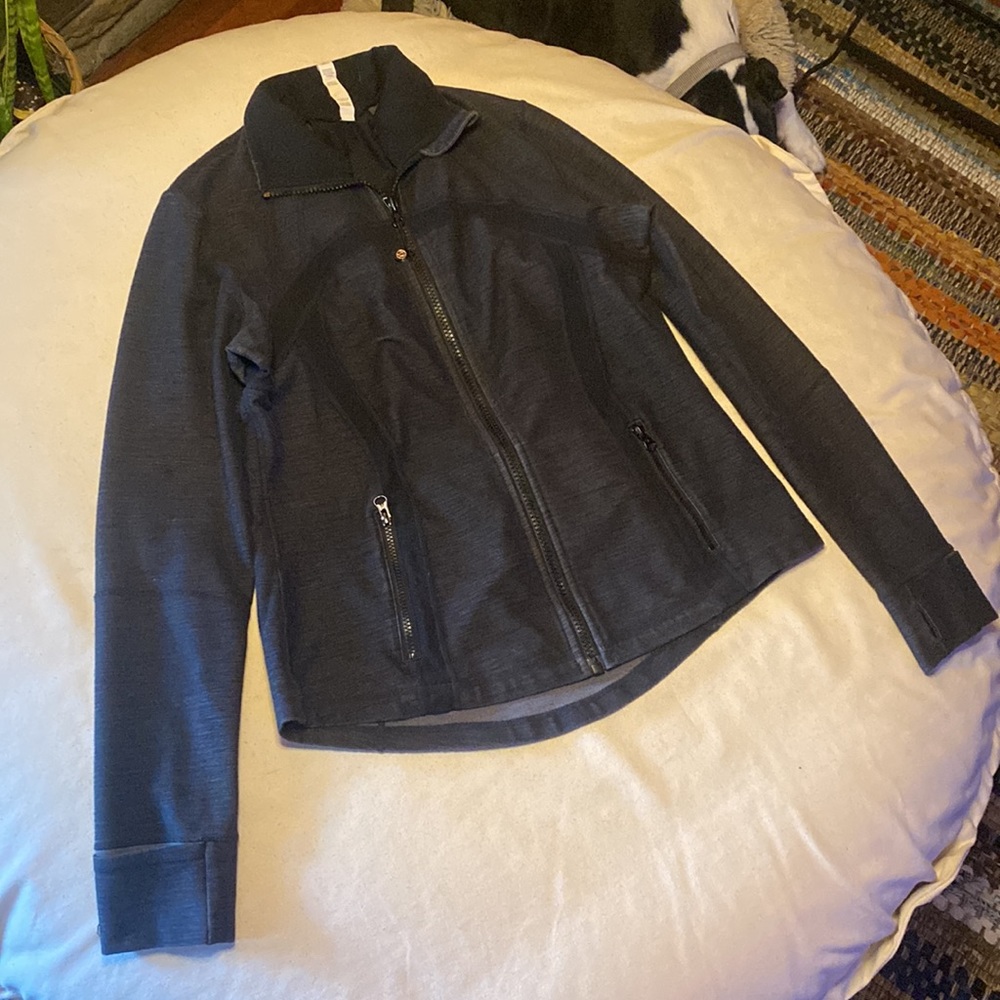 Lululemon define jacket - Picture 3 of 6